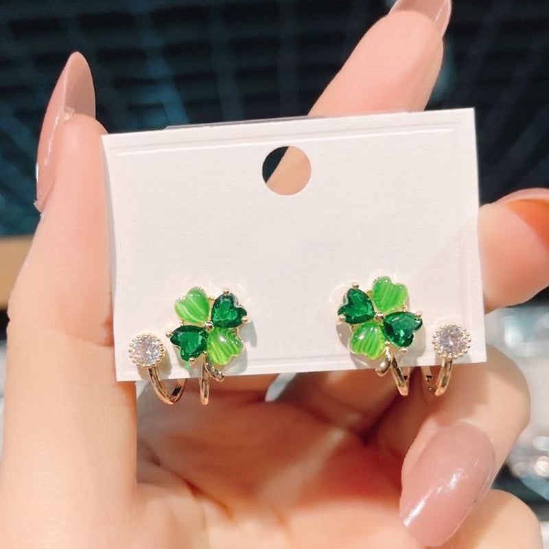 ๐ 2026 Sale โ Over 41,000 Sold!๐Four-Leaf Clover Huggie Hoop Earrings โ Lucky Charm, Lightweight ๐