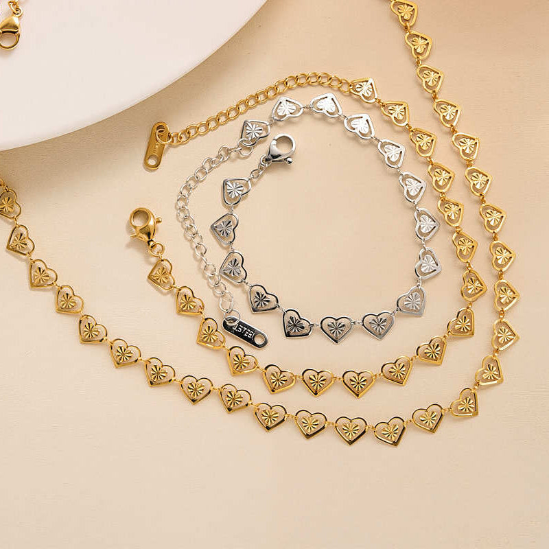 📢📢 50% OFF !! ⏰ 2026 Sale — Over 19,400 Sold! 💛 Radiant Heart Necklace – Whisper-Light, Day-to-Night Glow ✨