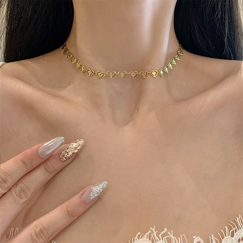 📢📢 50% OFF !! ⏰ 2026 Sale — Over 19,400 Sold! 💛 Radiant Heart Necklace – Whisper-Light, Day-to-Night Glow ✨