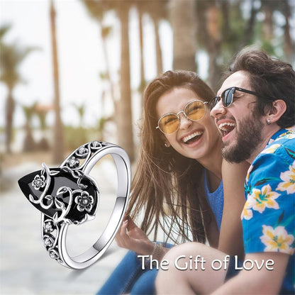 💍50% OFF NOW! 🌿 Vintage Floral Vine Ring – Black Teardrop Gem, Sparkling Accents & Openwork Band ✨