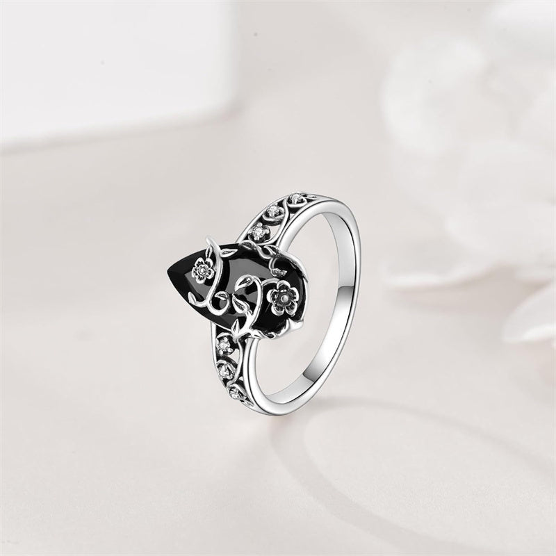 💍50% OFF NOW! 🌿 Vintage Floral Vine Ring – Black Teardrop Gem, Sparkling Accents & Openwork Band ✨