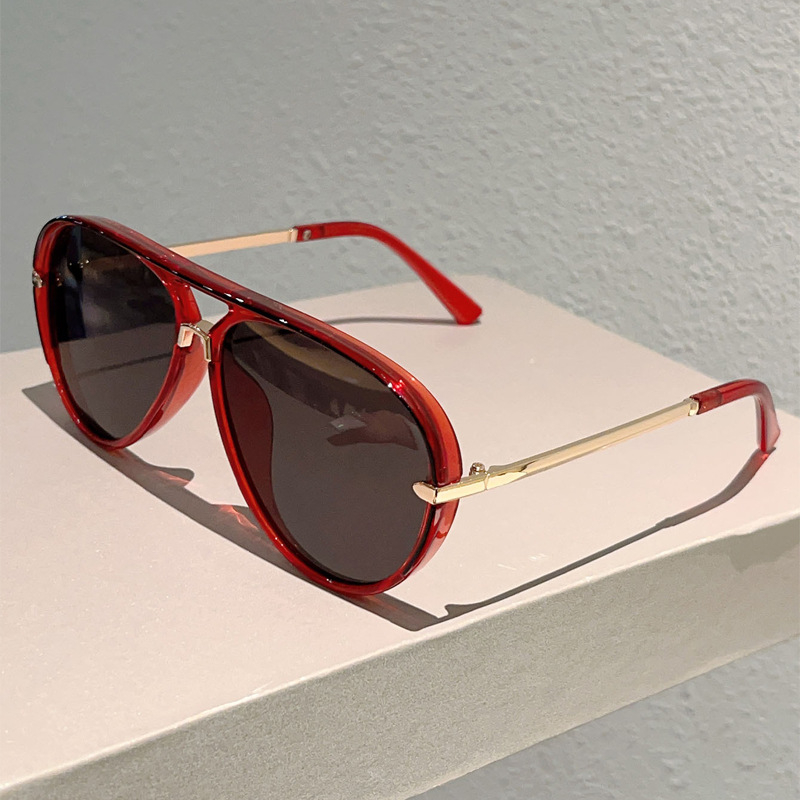 🔥 Women's Retro Double-Bridge Sunglasses
