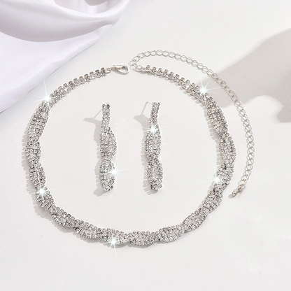 🎉 2026 Sale — Over 21,500 Sold ✨ Sparkling Rhinestone Claw Chain Necklace & Earrings Set 💎