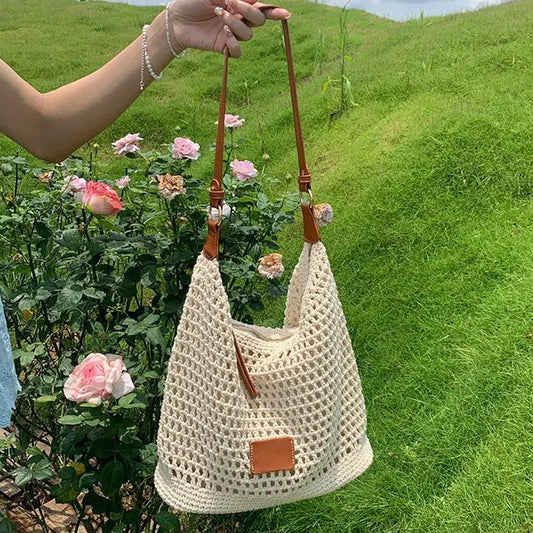 Roomy Summer Essential