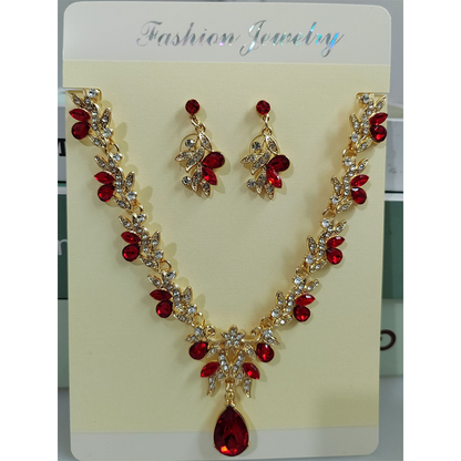 Sparkling Teardrop Pendant Necklace and Earrings Set