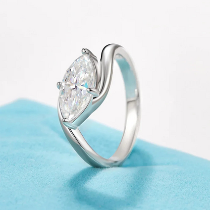 🎉 2026 Sale — Over 25,200 Sold!💞 Radiant Marquise Ring – Elegant ✨