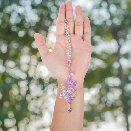 📢📢50% OFF !!⏰ Elegant Crystal Floral Car Charm