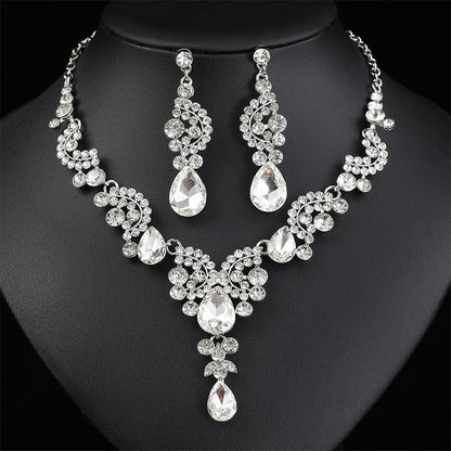 🎉 LIMITED TIME 50% OFF! 💎 Sparkling Rhinestone Necklace and Earrings Jewelry Set – Dazzling Crystal Accents & Elegant Matching Design ✨