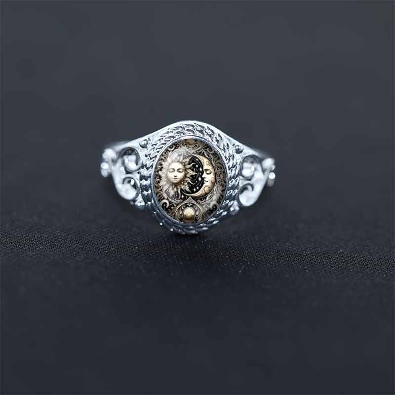 📢📢50% OFF & In Stock⏰Retro Sun and Moon Totem Ring