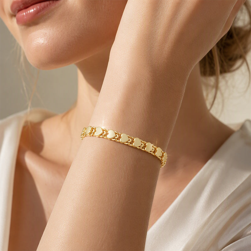 💛50% OFF! ✨Women’s Elegant Heart Link Bracelet – Delicate Charm, Timeless Design & Comfortable Fit 💝